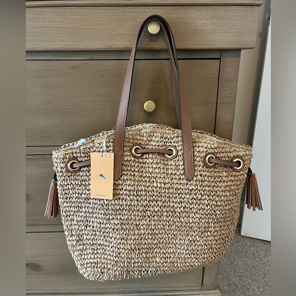 NWT NEW Tommy Bahama Woven Raffia Straw & Leather Tote Handbag Beach Bag